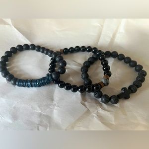 Bundle of 3 Beed braceles black